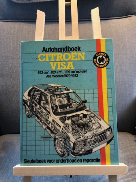 Boek Autohandboek Visa 1979-1982.JPG