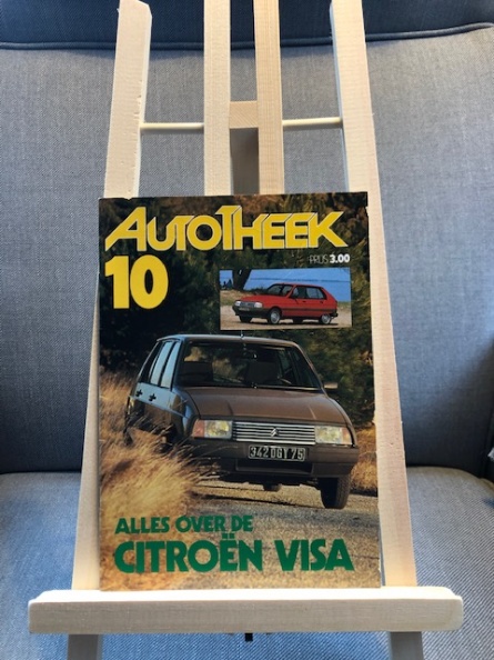 Review Autotheek 1983 Citroen Visa.JPG